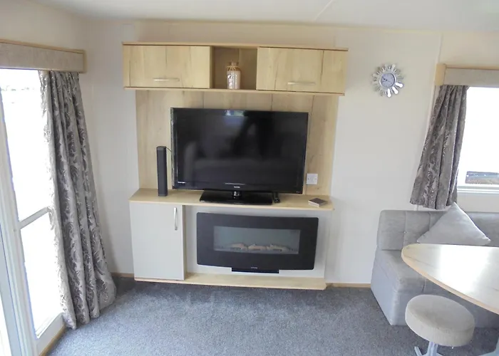Kingfisher Merlin III 8 Berth Central Heated
