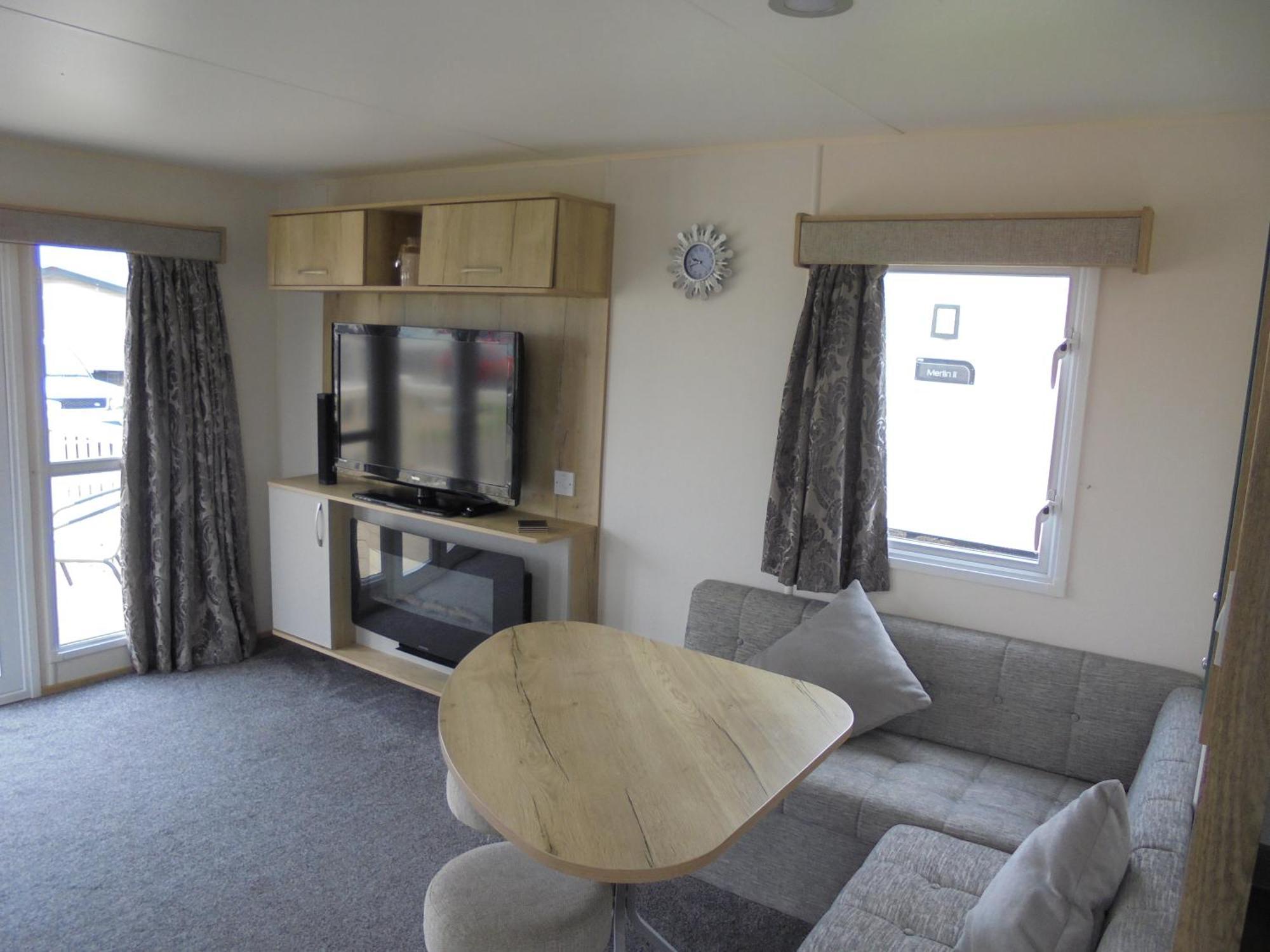 Kingfisher Merlin Iii 8 Berth Heated *
